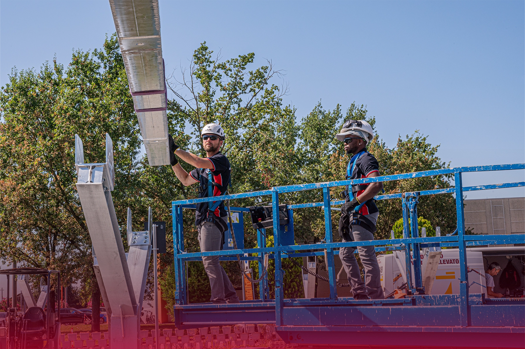 Carpenteria metallica industriale - movimentazione strutture metalliche