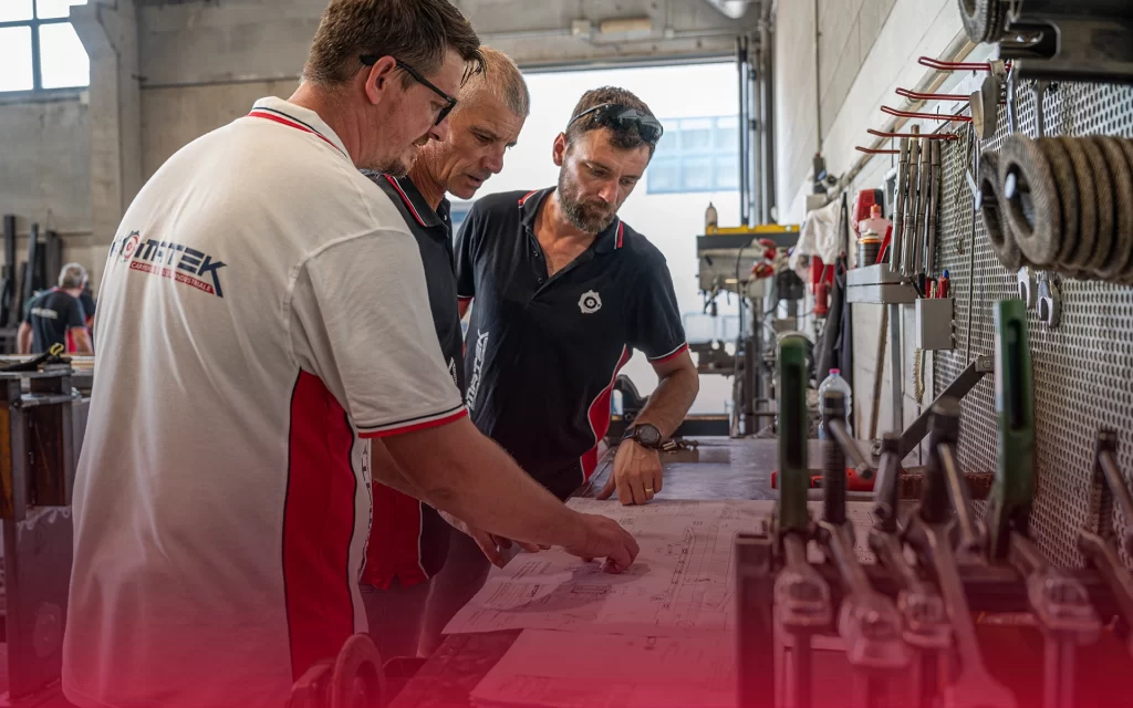 Carpenteria metallica industriale - lavoro in officina