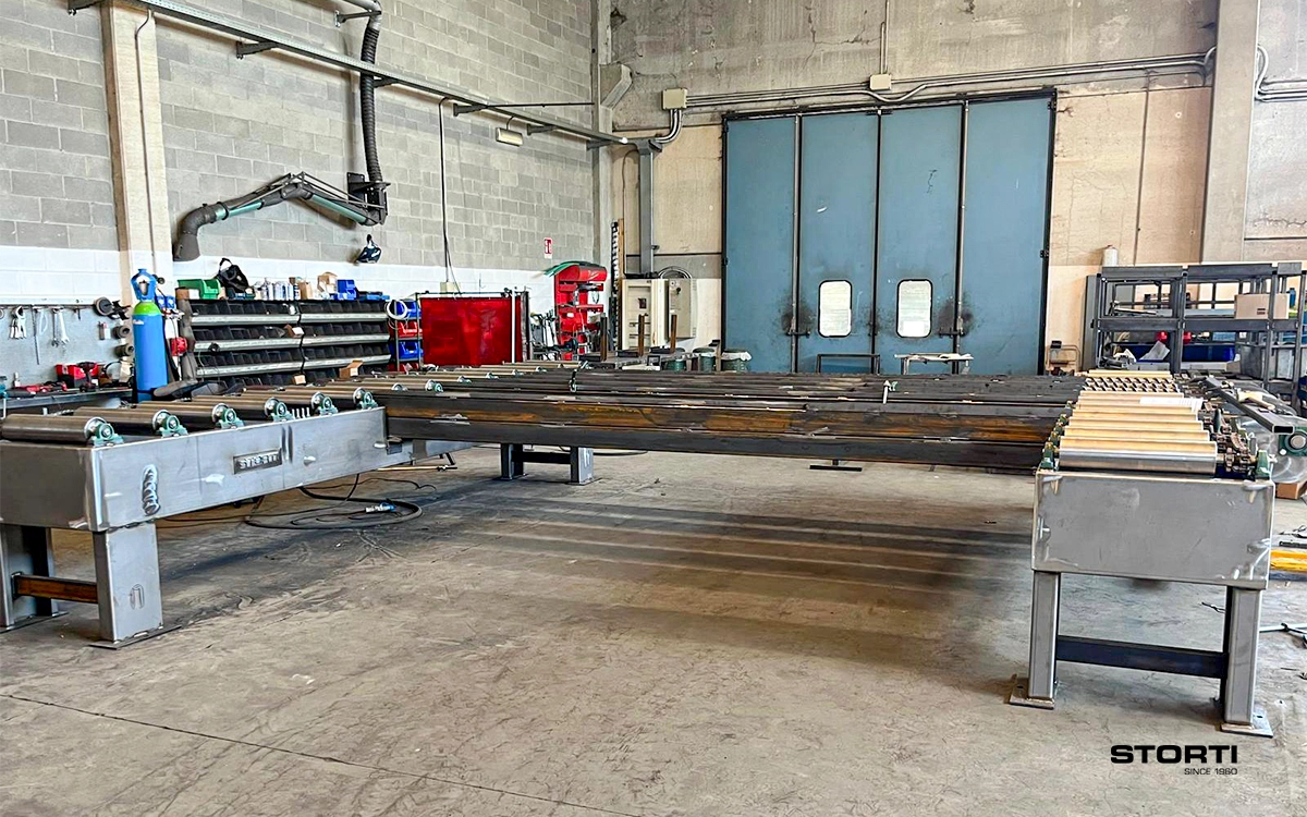 Carpenteria metallica per trasportatori industriali