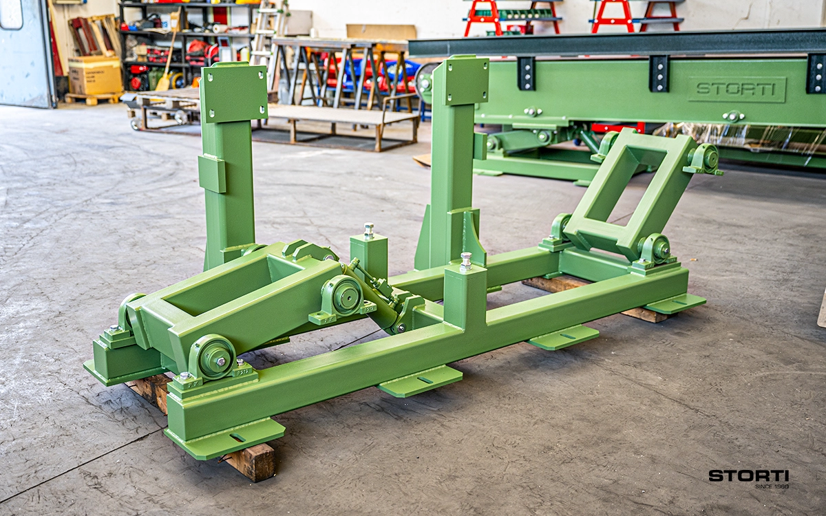 Carpenteria metallica per trasportatori industriali